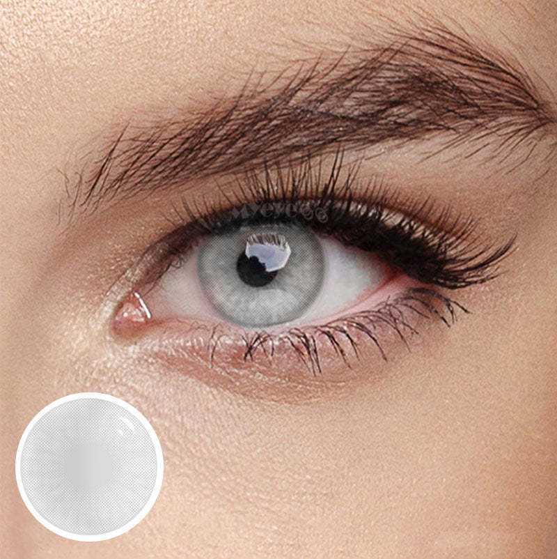 Modelo ojos grises con lentillas de color - LookPerfect